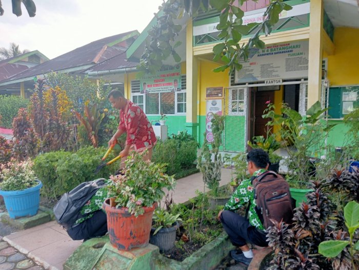 Penataan Kembali Taman MTsN 4 Batang Hari