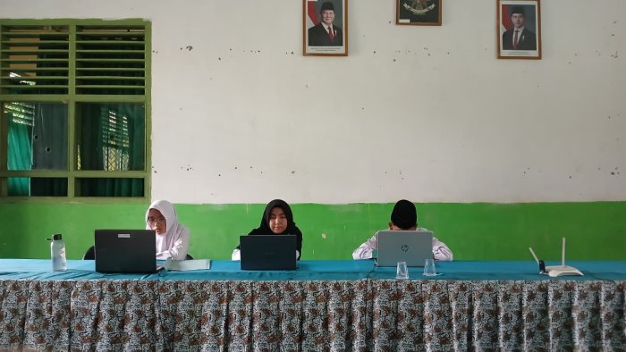 Fadil dan Salsa Ikuti Simulasi OMI Bidang IPS