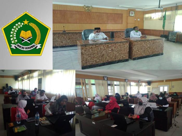 OPERATOR EMIS MTsN 4 BATANG HARI IKUTI SOSIALISASI PENGUATAN DAN UPDATING DATA EMIS TAHUN PELAJARAN 2020/2021 OPERATOR EMIS MTsN 4 BATANG HARI IKUTI SOSIALISASI PENGUATAN DAN UPDATING DATA EMIS TAHUN PELAJARAN 2020/2021