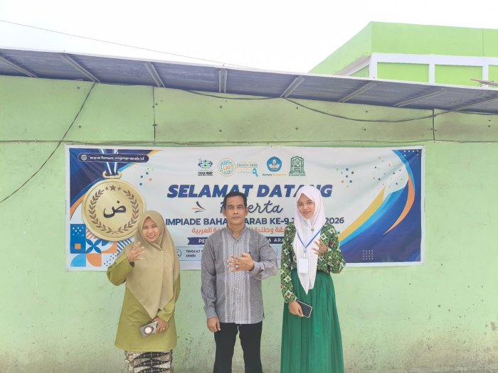 Hadir Membawa Semangat, Kepala Madrasah Dukung Perjuangan Peserta OBA 9
