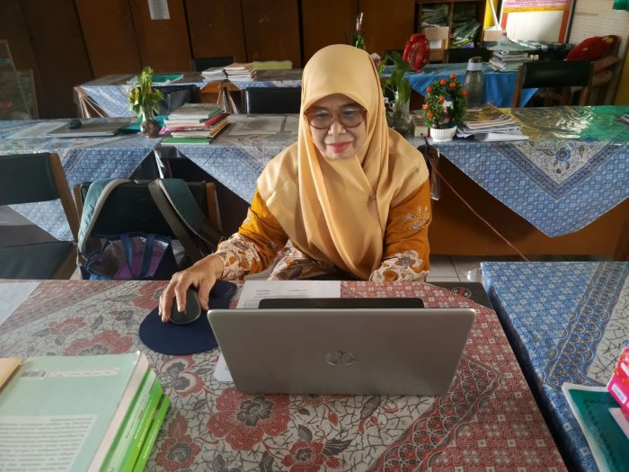 Tanpa Kendala, Guru Matematika MTsN 4 Batang Hari Tuntaskan AKGTK Sesi I Tanpa Kendala, Guru Matematika MTsN 4 Batang Hari Tuntaskan AKGTK Sesi I
