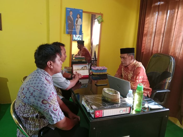 Kepala MTs Negeri 4 Batang Hari  Mantapkan Pemahaman Nilai Integritas
