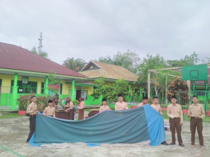 MTsN 4 Batang Hari, Latihan Mendirikan Tenda Jelang Jamran 2025