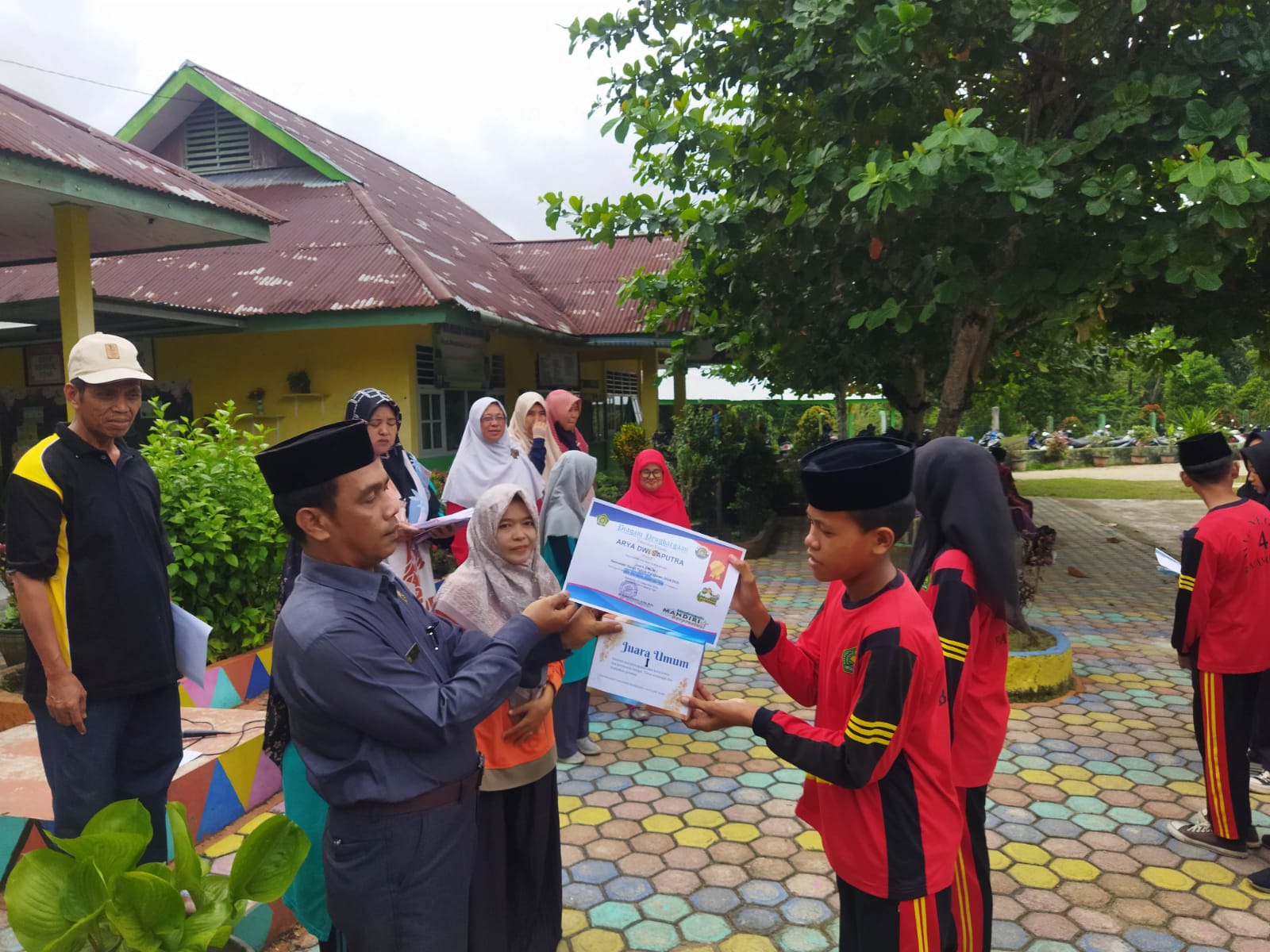 ASESMEN MANDIRI SEMASA LIBURAN