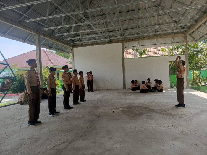 Menuju LT-I Gudep 04.115-04.116 MTsN 4 Batanghari Mulai berlatih antar Regu