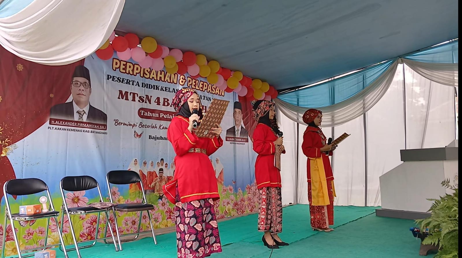 3 MC Berbakat Meriahkan Acara Pelepasan Siswa Kelas IX.