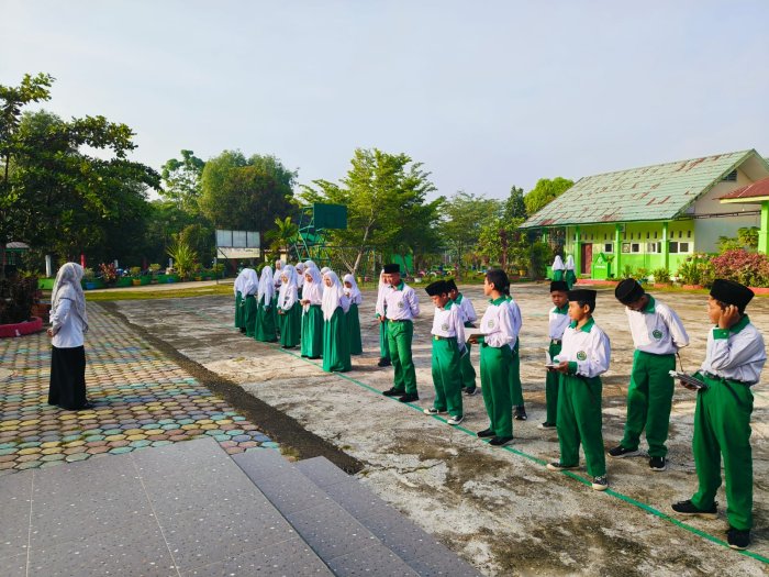 Ibu Iqom Ingatkan Pentingnya Menjaga Lisan dalam Berucap