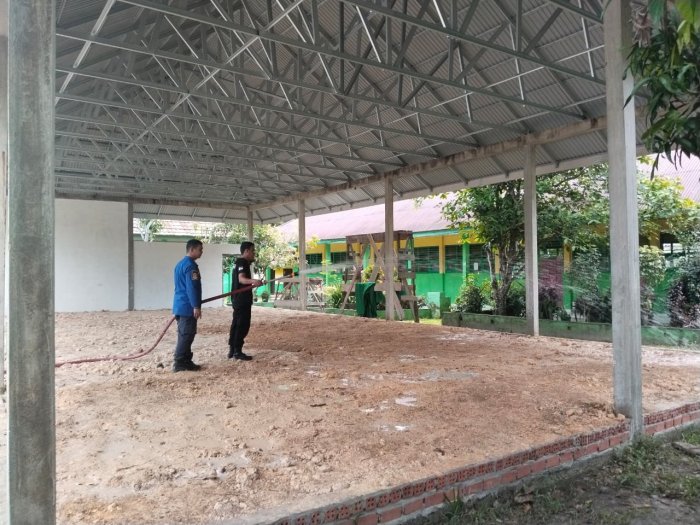 Wujudkan Pendopo Kokoh MTsN 4 Batang Hari, Komite Gandeng Damkar Bajubang Wujudkan Pendopo Kokoh MTsN 4 Batang Hari, Komite Gandeng Damkar Bajubang