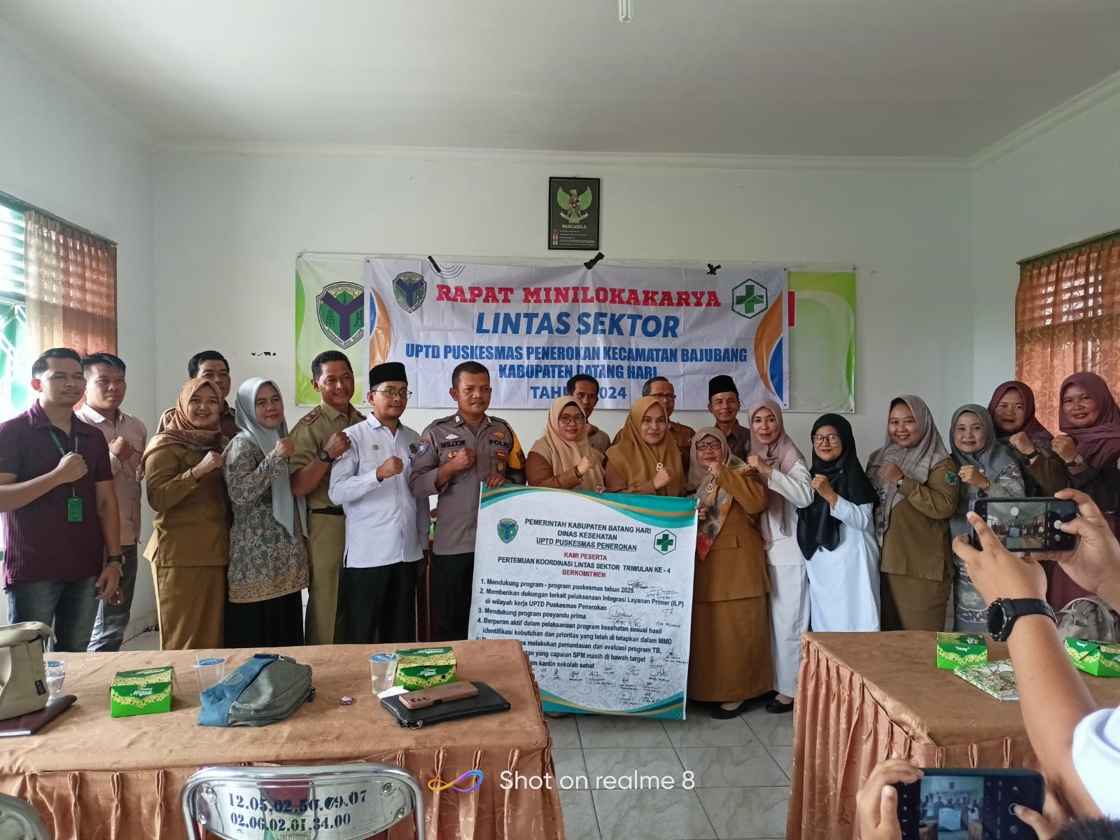 MINILOKAKARYA LINTAS SEKTOR TRIWULAN 4 UPTD PUSKEMAS PENEROKAN MINILOKAKARYA LINTAS SEKTOR TRIWULAN 4 UPTD PUSKEMAS PENEROKAN