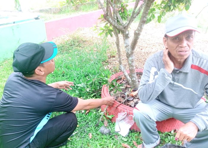 Hijaunya Madrasah Tak Lepas dari Peran Guru Senior