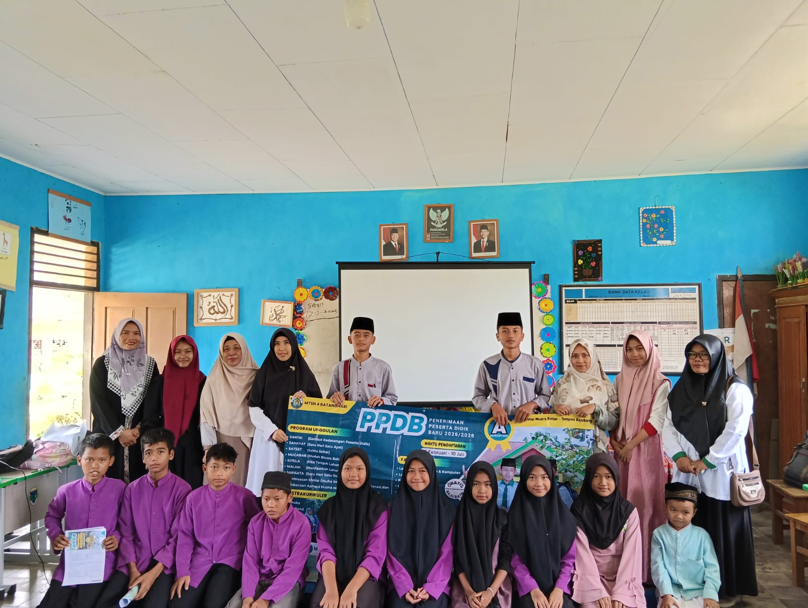 SOSIALISASI PPDB MTsN 4 BATANGHARI KE SDN 54 BAJUBANG SOSIALISASI PPDB MTsN 4 BATANGHARI KE SDN 54 BAJUBANG