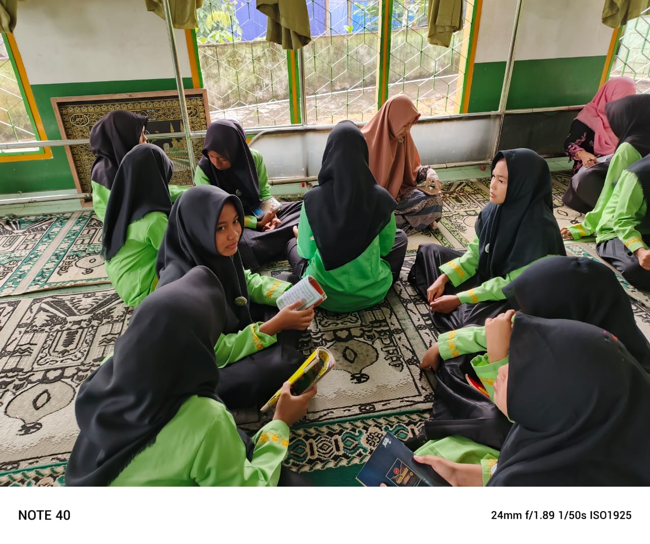 SAHAYAT (SATU HARI SATU AYAT) SAHAYAT (SATU HARI SATU AYAT)