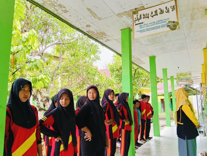 MTsN 4 Batanghari Gelar Apel Persiapan Jambore Ranting