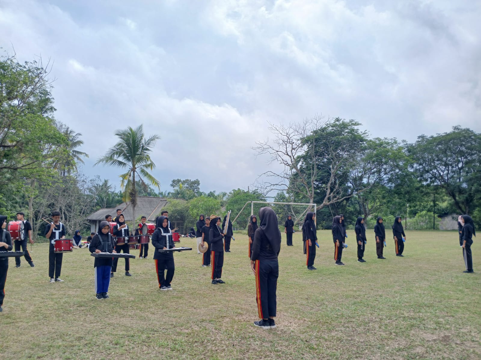 Semangat Merdeka! MTsN 4 Batanghari Siap Sukseskan HUT RI ke-80 Semangat Merdeka! MTsN 4 Batanghari Siap Sukseskan HUT RI ke-80