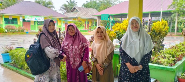 Kehangatan Pagi, Sambutan Meriah untuk Kembalinya Ibu Destia Rizki di MTsN 4 Batang Hari