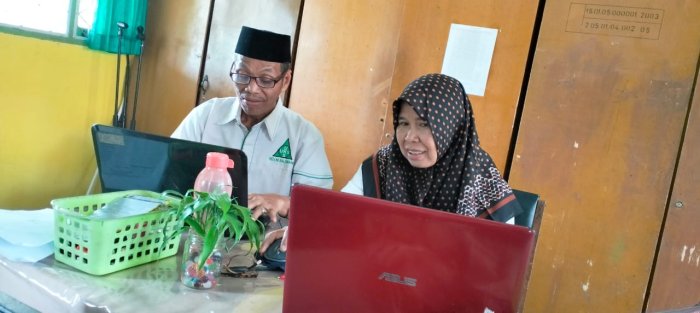 Pastikan Akurasi Nilai P5, Guru MTsN 4 Batang Hari Lakukan Diskusi Pemantapan RDM