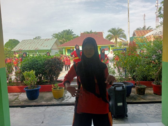 Senam Anak Indonesia Hebat pada Sabtu Pagi, Aulia Pimpin dengan Antusias