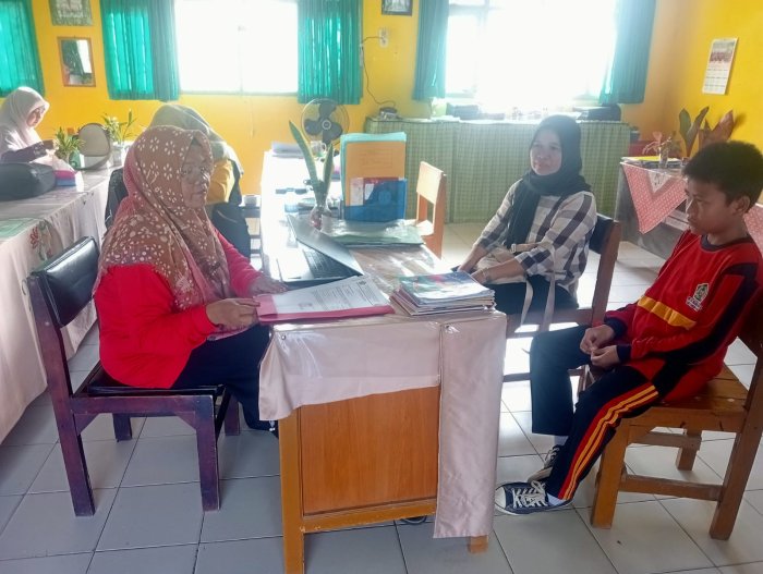 Waka Kesiswaan MTsN 4 Batanghari Siap Sosialisasikan Tata Tertib Hadapi Full Day School