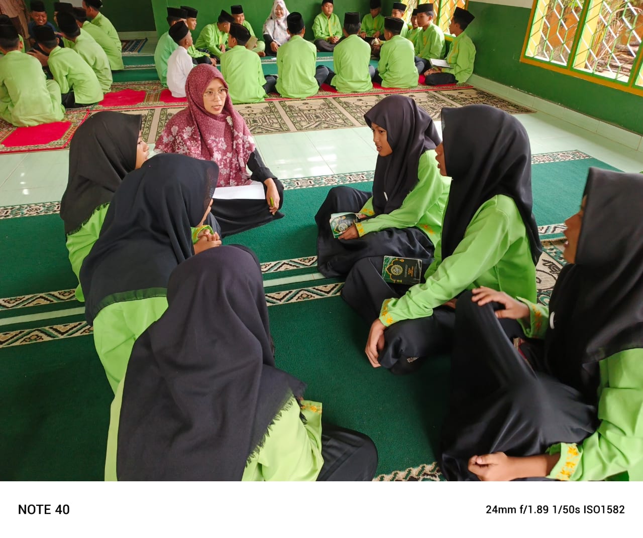 KEGIATAN MUROJA’AH JUZ 30 DAN TAUSIYAH KEGIATAN MUROJA’AH JUZ 30 DAN TAUSIYAH