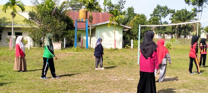 Pemanasan Serius, MTsN 4 Batang Hari mantapkan latihan voli menjelang HAB Kemenag 2026 Pemanasan Serius, MTsN 4 Batang Hari mantapkan latihan voli menjelang HAB Kemenag 2026