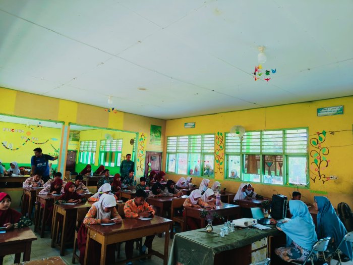 Semarak HUT ke-29 MTsN 4 Batang Hari, Smart Quiz Jadi Ajang Adu Cerdas Siswa SD/MI