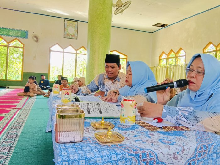 Mencetak Generasi Qurani: Lomba Tahfidz Surat Pendek Semarak di MTsN 4 Batang Hari