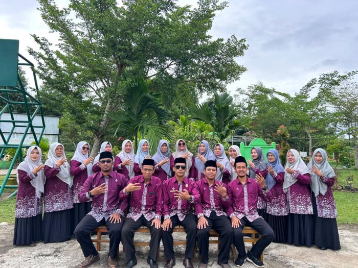 GTK MTsN 4 Batang Hari Siap Sukseskan PKKM Tahun 2025 GTK MTsN 4 Batang Hari Siap Sukseskan PKKM Tahun 2025