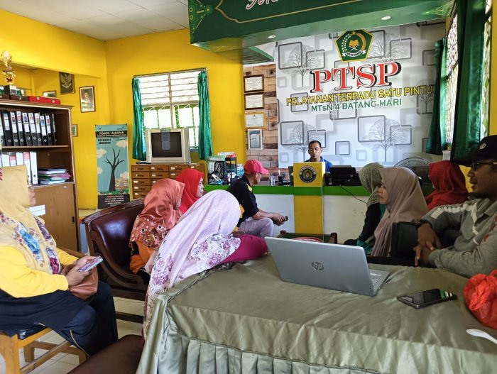 MTsN 4 Batanghari Mantapkan  Proposal  5 Hari Kerja