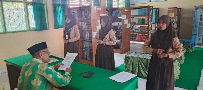 Siswi MTsN 4 Batanghari Mantapkan Sahril Quran Menuju Panggung Prestasi Siswi MTsN 4 Batanghari Mantapkan Sahril Quran Menuju Panggung Prestasi