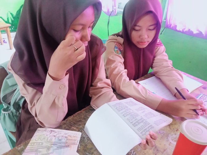 Siswa MTsN 4 Batanghari Rutin Hafalkan Juz 30 Sebelum Pembelajaran Dimulai