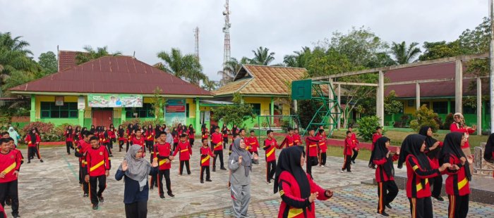 Senam Sehat  Wujudkan Siswa dan Guru yang Bugar dan Semangat Belajar