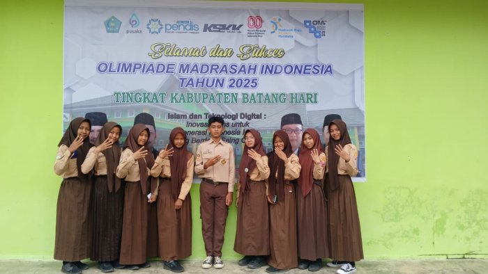MTsN 4 Batang Hari Sukses Ikuti OMI dengan Semangat dan Sportivitas Tinggi MTsN 4 Batang Hari Sukses Ikuti OMI dengan Semangat dan Sportivitas Tinggi