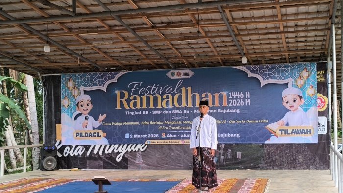Fadil,Mewakili Madrasah Dalam Lomba Ceramah Fastival Ramadhan Fadil,Mewakili Madrasah Dalam Lomba Ceramah Fastival Ramadhan