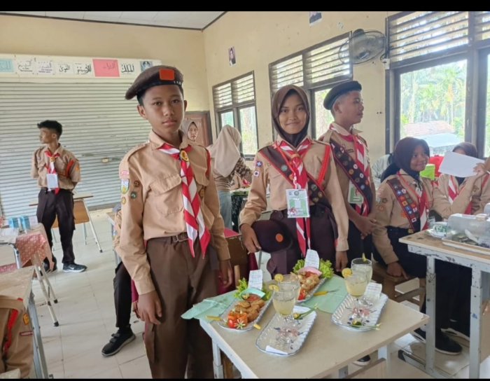 Kreasi Tahu Regu Tulip dan Cobra Meriahkan Lomba Sajian Bergizi di Jambore Ranting Kreasi Tahu Regu Tulip dan Cobra Meriahkan Lomba Sajian Bergizi di Jambore Ranting