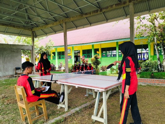 Class Meeting MTsN 4 Batanghari: Turnamen Tenis Meja Antar Kelas