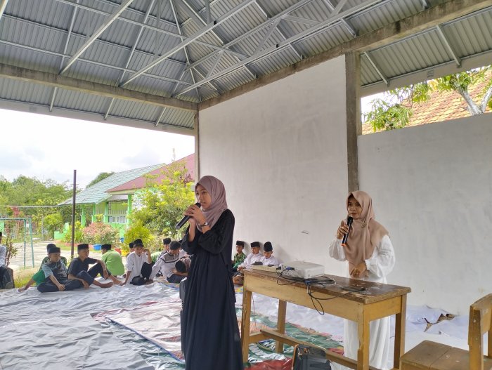 Cerdas dan Percaya Diri, Almira Kelas 9A Jawab Rukun Wudu dengan Tepat di Pesantren Ramadhan MTsN 4 Batanghari