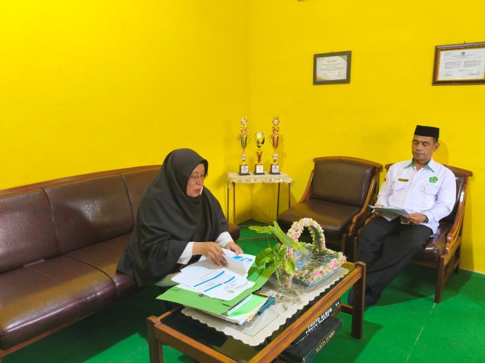 Supervisi Manajerial Jadi Upaya Kepala MTsN 4 Batang Hari Wujudkan Pembelajaran Berkualitas