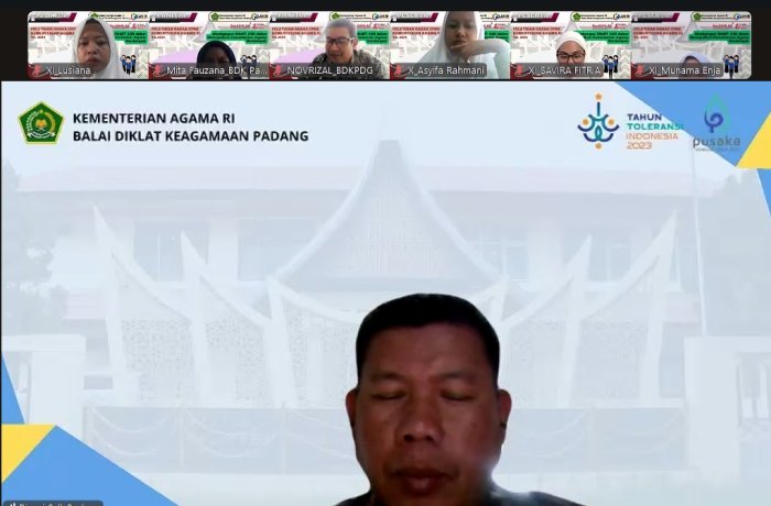 CPNS MTsN 4 Batang Hari Ikuti Zoom Meeting Materi Core Values dan Employer Branding 