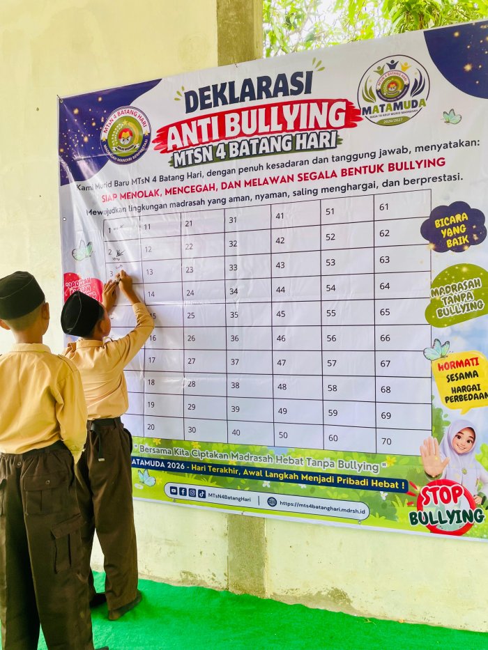 Deklarasi Anti Bullying MTsN 4 Batanghari: Wujud Komitmen Mewujudkan Madrasah Aman dan Berprestasi Deklarasi Anti Bullying MTsN 4 Batanghari: Wujud Komitmen Mewujudkan Madrasah Aman dan Berprestasi