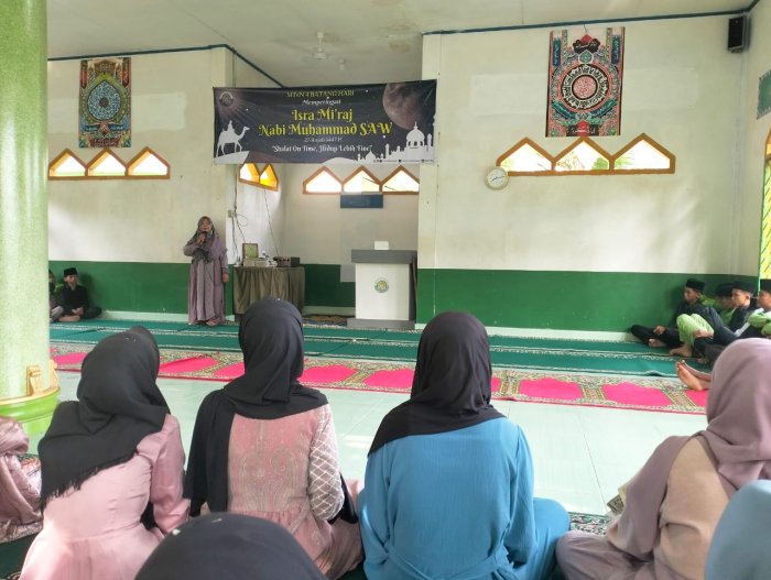 Menjelang Libur Idul Fitri 1447 H, Waka Kurikulum MTsN 4 Batang Hari Beri Pesan Kepada Siswa Menjelang Libur Idul Fitri 1447 H, Waka Kurikulum MTsN 4 Batang Hari Beri Pesan Kepada Siswa