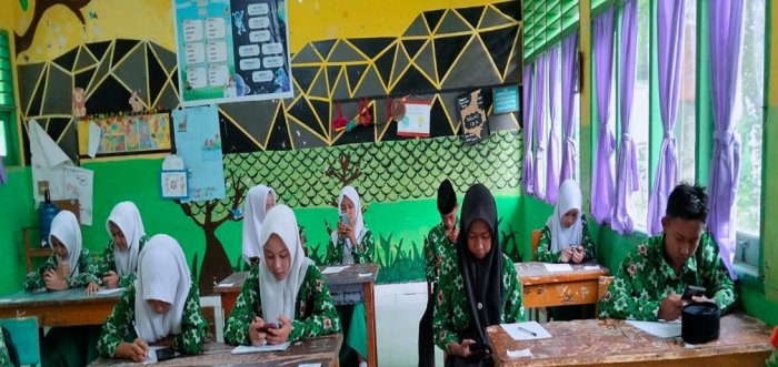 Hari Ketiga Pelaksanaan Ujian Madrasah Berjalan Lancar dan Tertib