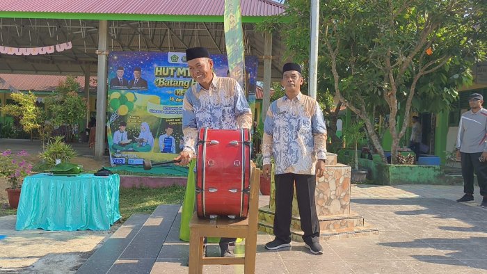 Dibuka Khidmat dengan Basmalah, HUT ke-29 MTsN 4 Batang Hari Hadirkan Beragam Lomba Seru