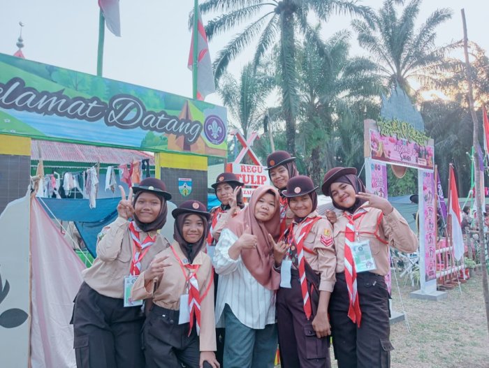 Regu Tulip Terima Kunjungan Perdana dari Wakakamabigus MTsN 4 Batanghari pada Jamran Regu Tulip Terima Kunjungan Perdana dari Wakakamabigus MTsN 4 Batanghari pada Jamran