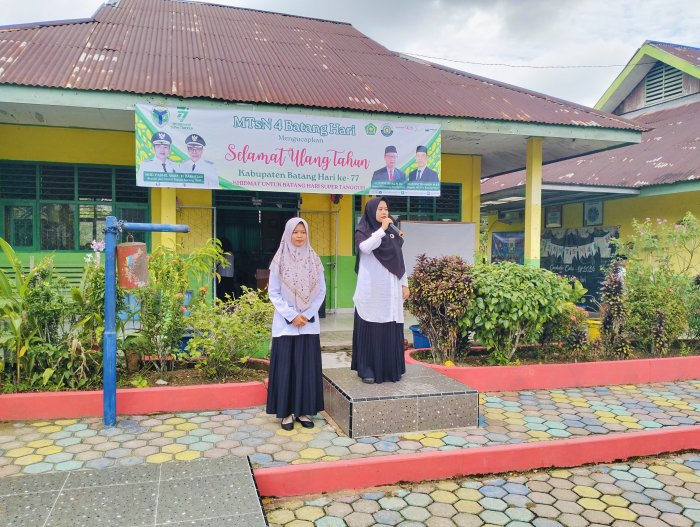 Gerakan Peduli Sesama, Pembina OSIM dan PIK-R Imbau Siswa Berdonasi untuk Korban Bencana Sumatera