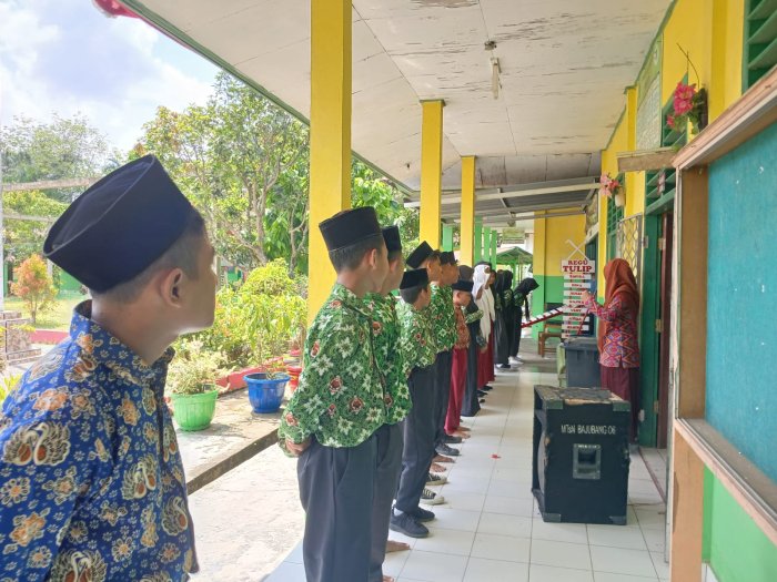 Regu Cobra dan Tulip MTsN 4 Batang Hari Siap Harumkan Nama Madrasah di Jamran 2025