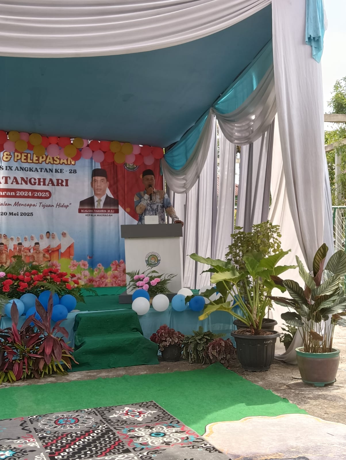 Sambutan Komite Madrasah Mengajak Rasa Memiliki dengan MTsN 4 Batanghari