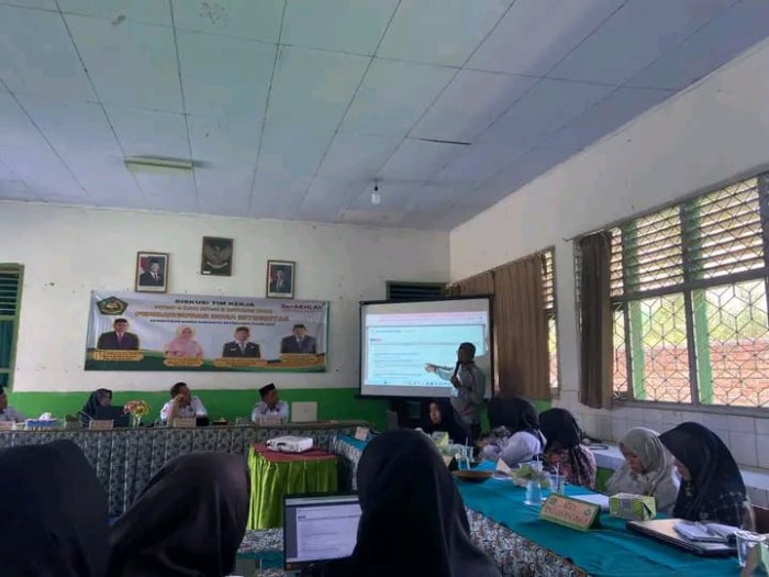 Asep Prasetyo Paparkan Eviden Pembangunan ZI dengan Penuh Semangat