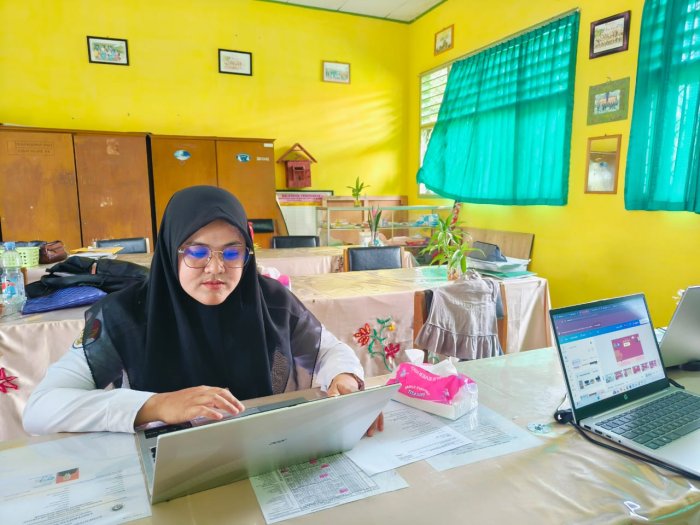 GTk  MTsN 4 Batang hari Mengikuti AKG Mapel IPA Sesi 3