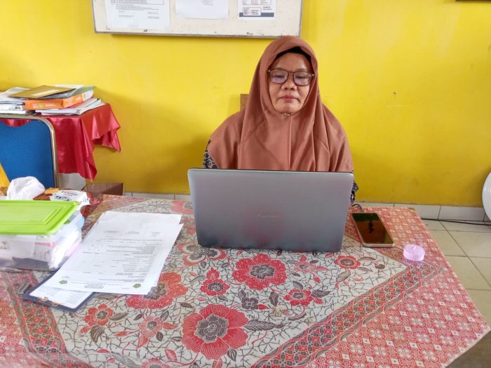 Wakasis  Fokus Menyiapkan Administrasi Kesiswaan di Tengah PJJ