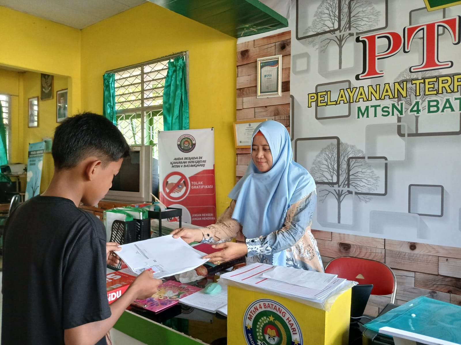 Pendaftaran Siswa Baru di MTsN 4 Batanghari: Faiz Resmi Daftar Melalui PTSP